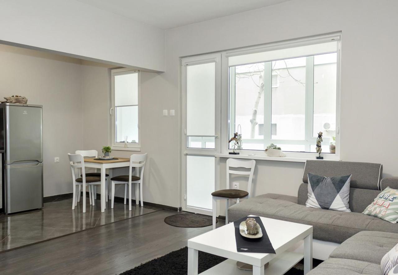 Cosy And Modern 1Bd Flat Near The City Centre By Flat Mаnager Warna Exterior foto